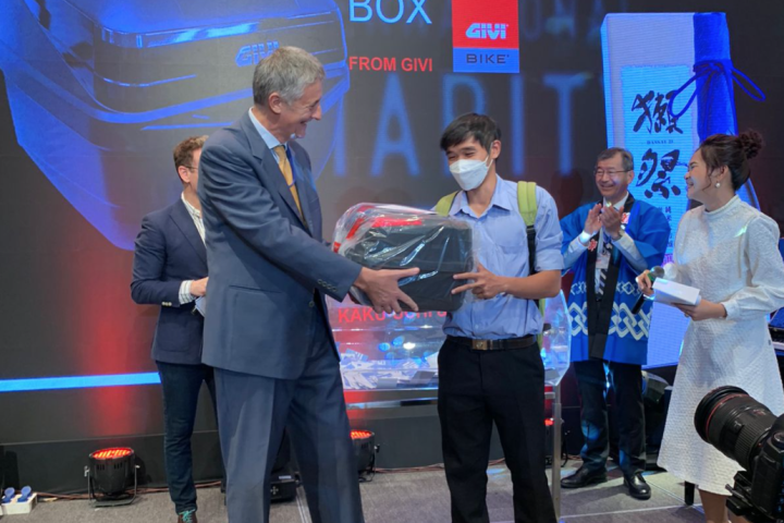 ANOTHER CHARITY EVENT FOR GIVI 